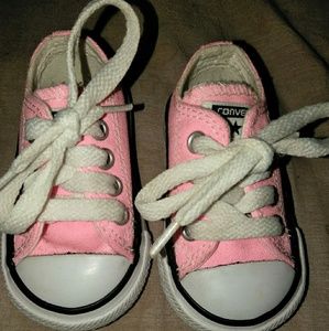 Pink converse all⭐star